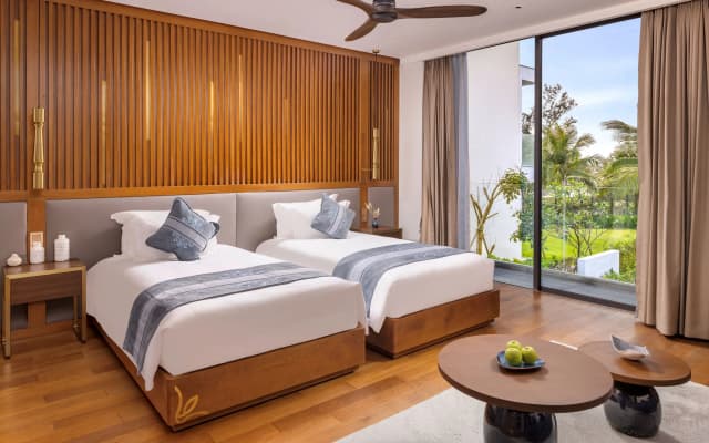 Royal Beachfront Villas & Spa Danang - photo 5