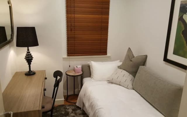 CBD Little Paris - StayCentral - photo 4