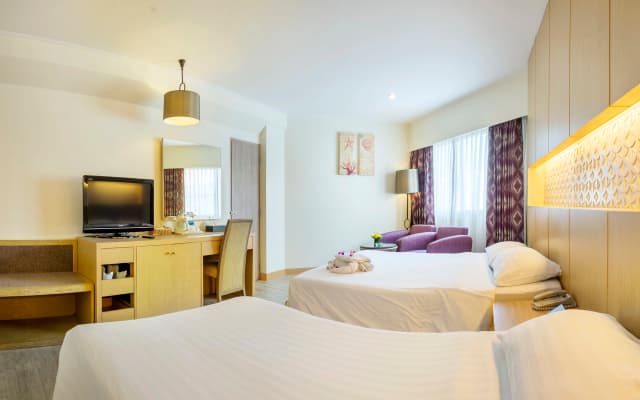 Jomtien Palm Beach Hotel And Resort - photo 5
