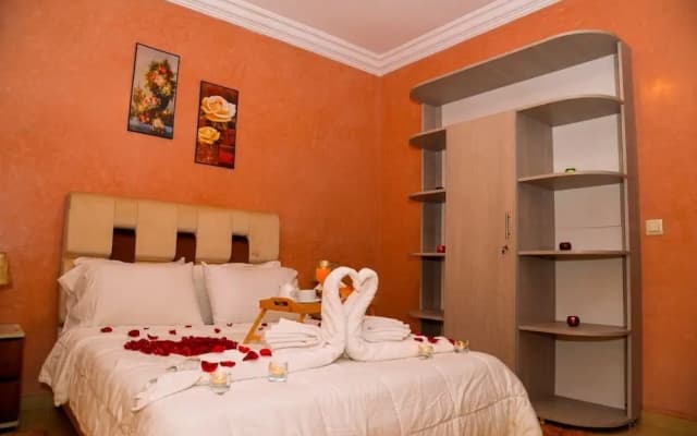 Hotel citta rossa - photo 4