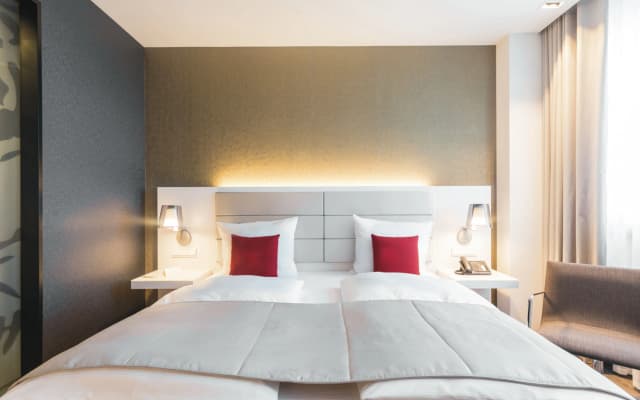 Hotel Riu Plaza Berlin - photo 3