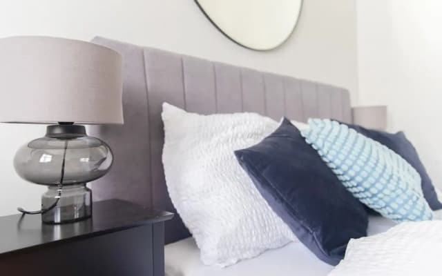 Designer Apartments - Near Reumannplatz - photo 2