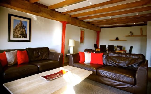 Fox Apartments - photo 5