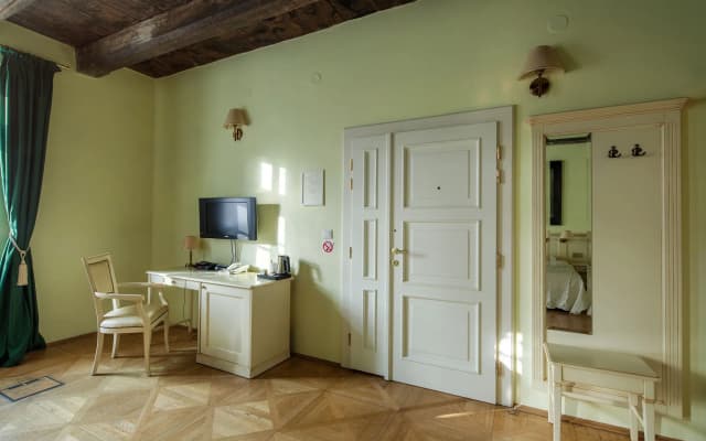 Tyn Yard Residence - photo 4