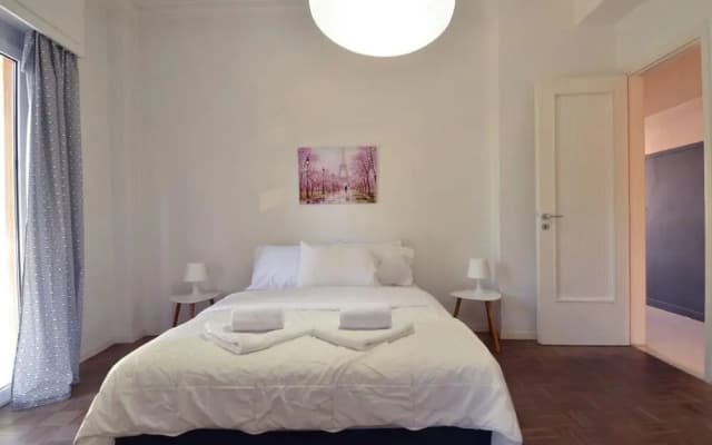Kerameikos, a lovely apartment - photo 4