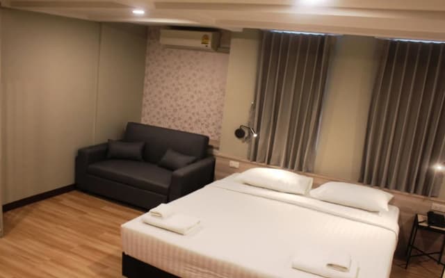 YWCA Hotel Bangkok - photo 5