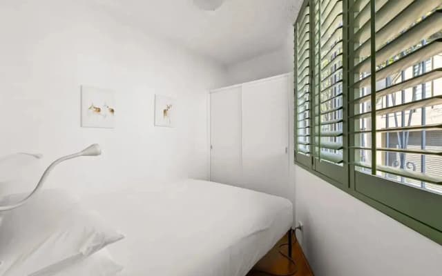 Convenient Studio in Trendy Inner-city Suburb - photo 2