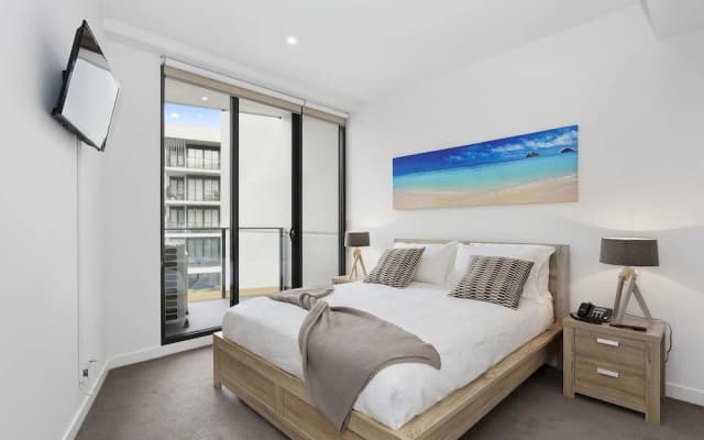 Sandy Hill Apartments by Ready Set Host - photo 2