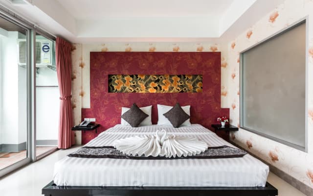 7Q Patong Beach Hotel - photo 3
