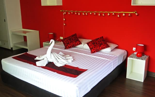 Surin Sweet Hotel - photo 3