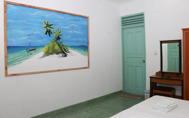 Raalhu Lodge - photo 2
