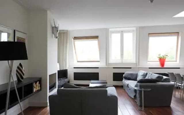 The Four Flats - photo 2