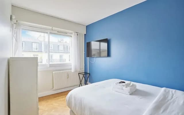 2 Bedroom Flat Centre de Paris - Eiffel Tower View - photo 3