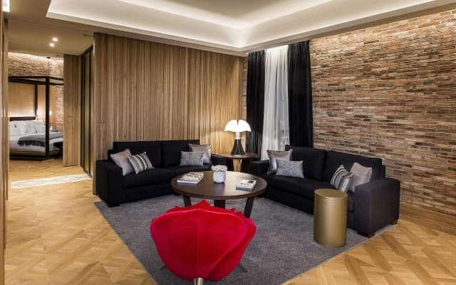 Monument Hotel - photo 3