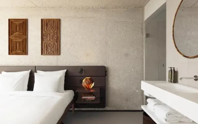 Hotel V Oosterpark - photo 3