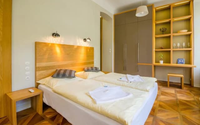 Historic Centre Apartments III - photo 3
