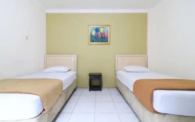 Ams Hotel Koja - photo 2