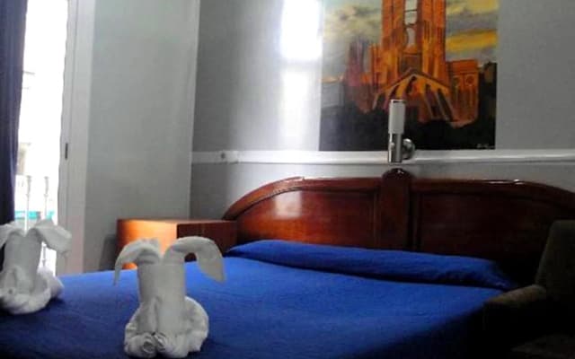 Hostal Eden - photo 5