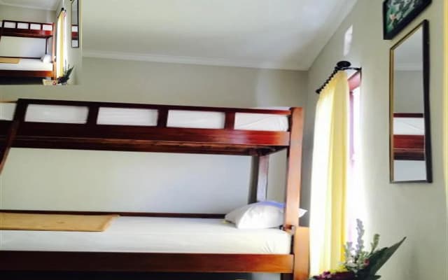 Suwardika Homestay and Dormitory - Hostel - photo 3