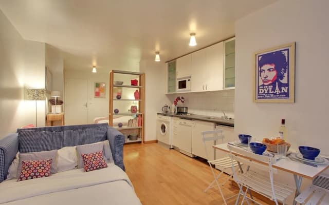 S09278 - Studio with patio for 3 people, Grand Boulevards - photo 4
