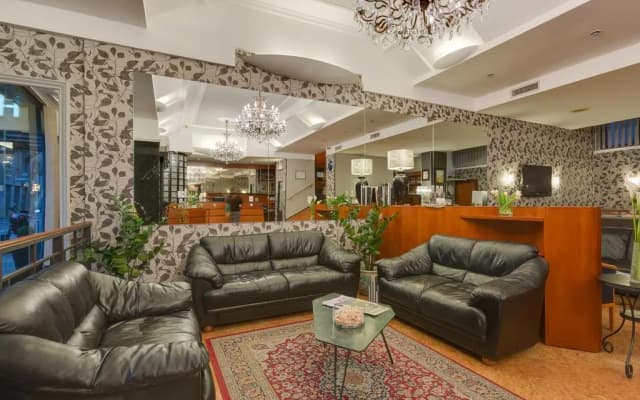Hotel Roxy - photo 2