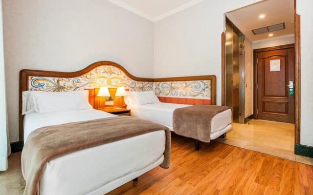 Hotel Julia Madrid - photo 3
