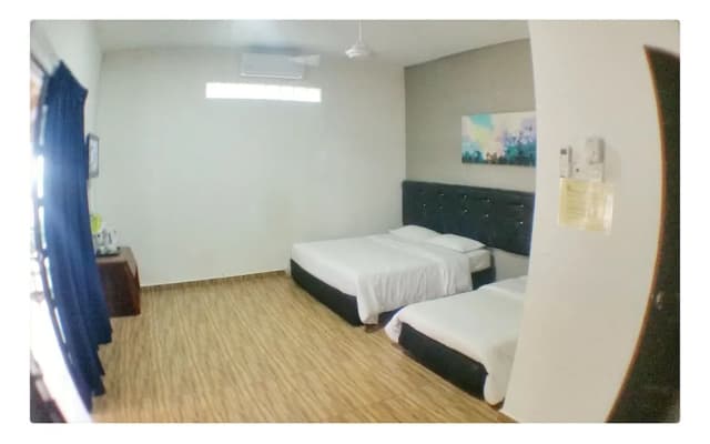 Bayu Melawi Chalet - photo 3
