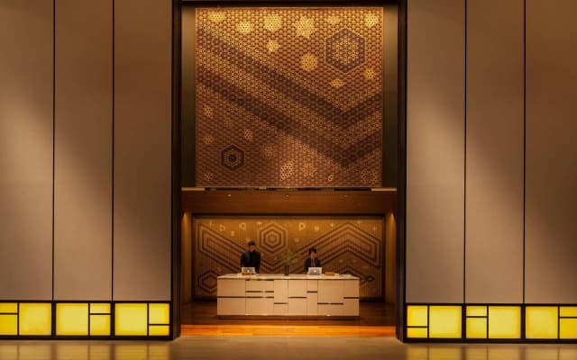 Andaz Tokyo Toranomon Hills Hotel - photo 2