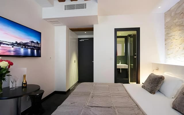 Hotel le Clos de Notre Dame - photo 4