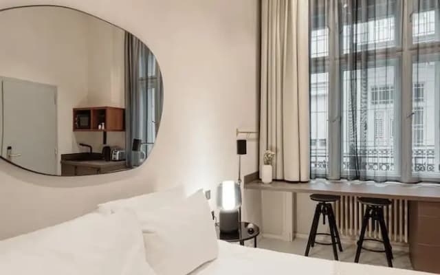 TG Design Suites Aparthotel Budapest - photo 4