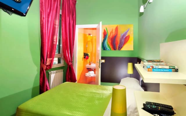 Colors Hotel - photo 3