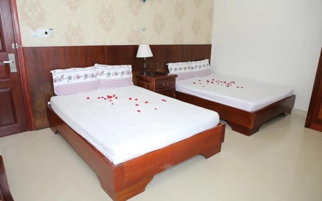 Hong Anh Hotel Night Market Phu Quoc - photo 3