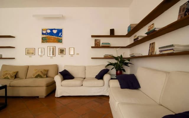 The Pantheon Apartment - photo 2