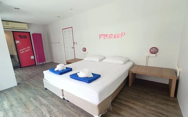 Slumber Party Surf Kata Phuket - photo 2