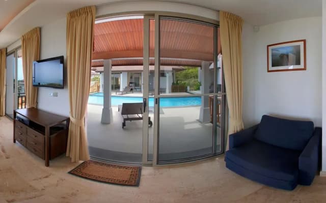 Villa Peak - photo 2