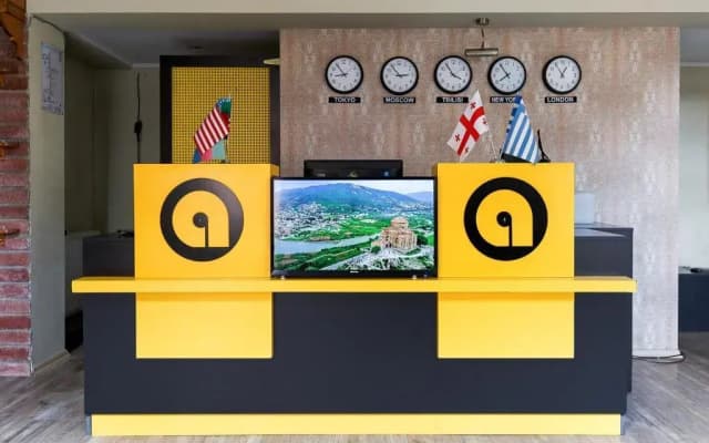 Aura Plaza Hotel - photo 3