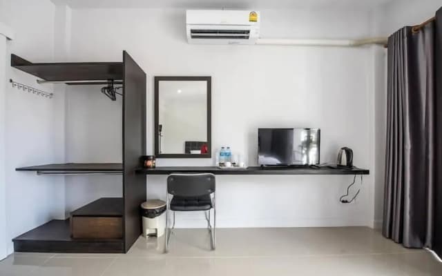 Mr. T Kamala Room - photo 5