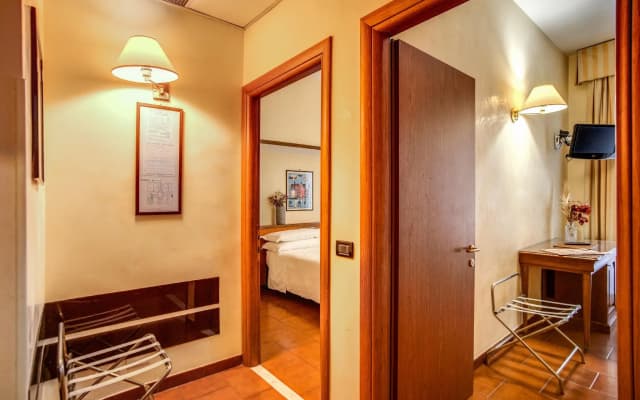 Hotel Milani - photo 3