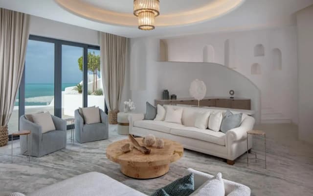 Anantara Retreat Santorini Abu Dhabi - Adults Only - photo 3