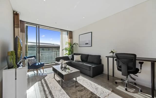 Full Darling Harbour View Luxury 2 Bedroom Apartment - photo 4