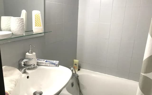 Studio In Nice With Balcony And Wifi 20 M From The Beach - photo 4