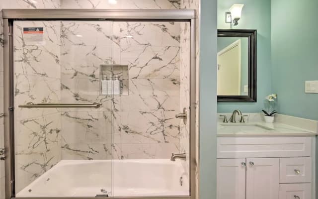 Los Angeles Suite ~ 12 Mi From Downtown! - photo 4