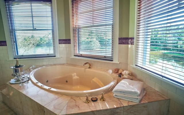 Woodman Estate - photo 2
