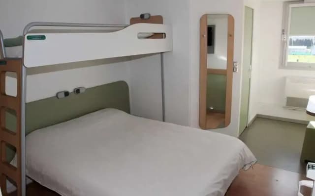 Ibis budget Nice Palais Nikaa - photo 3