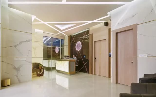 Hotel Star Suites By Star Group - photo 2