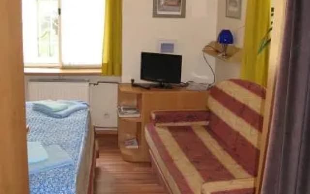 Zderaz Apartments - photo 4
