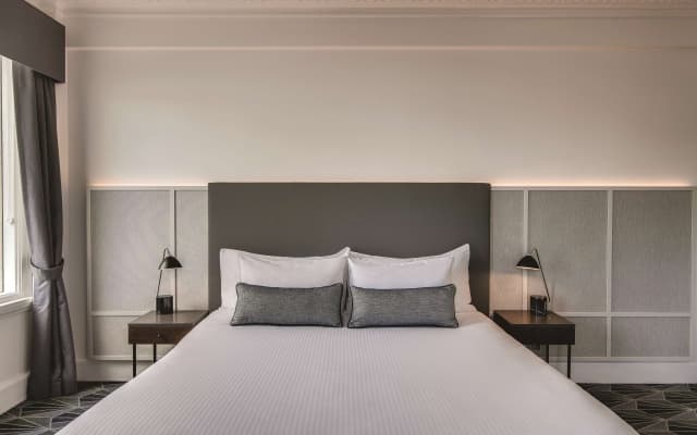 The Savoy Hotel on Little Collins Melbourne - photo 5