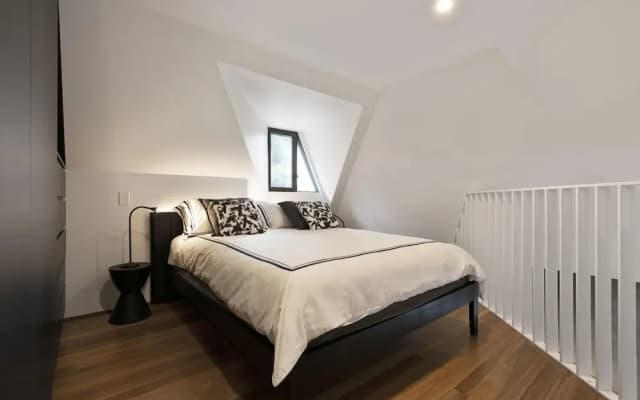 New York Style Loft in Darlinghurst - photo 2