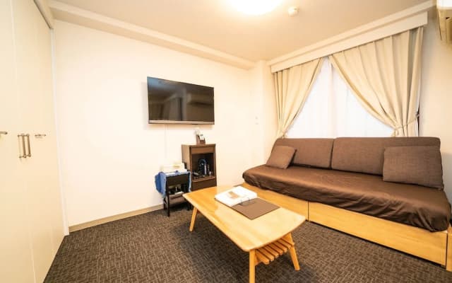 Okido Bldg Unit 602 - photo 2