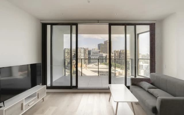 Modern Apartment in Darling Harbour - photo 5